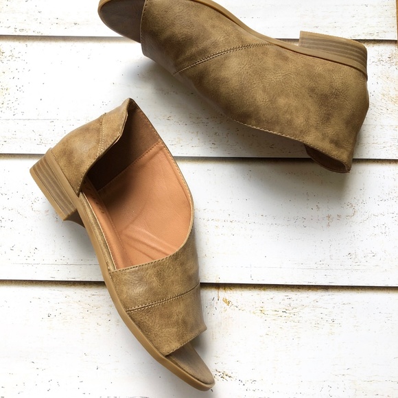 Peep Toe Bootie Blanc Sandal - Picture 3 of 7